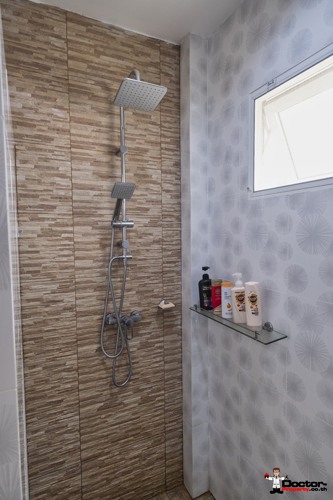 3 Bedroom House with Spacious Garden in Na Mueang, Koh Samui – For Sale